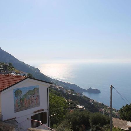 Appartement Domus Caterina à Furore Extérieur photo
