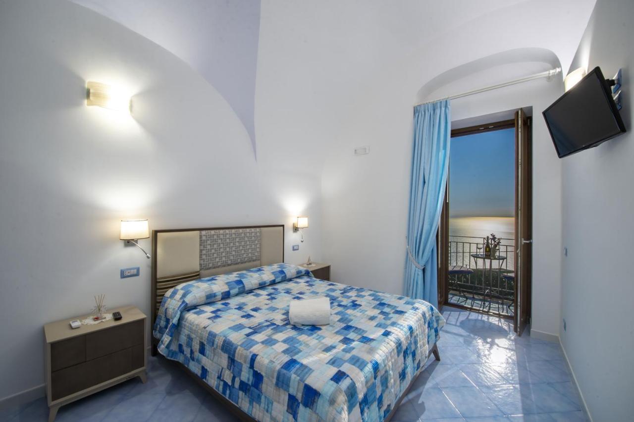 Appartement Domus Caterina à Furore Extérieur photo