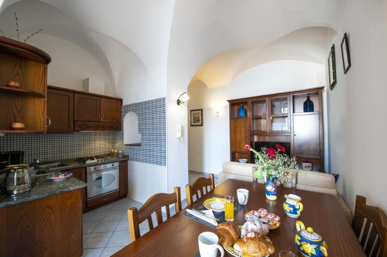 Appartement Domus Caterina à Furore Extérieur photo
