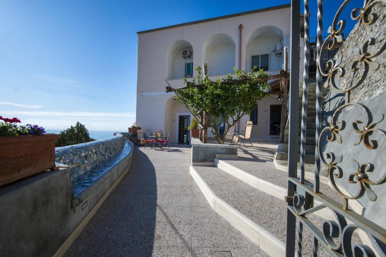 Appartement Domus Caterina à Furore Extérieur photo