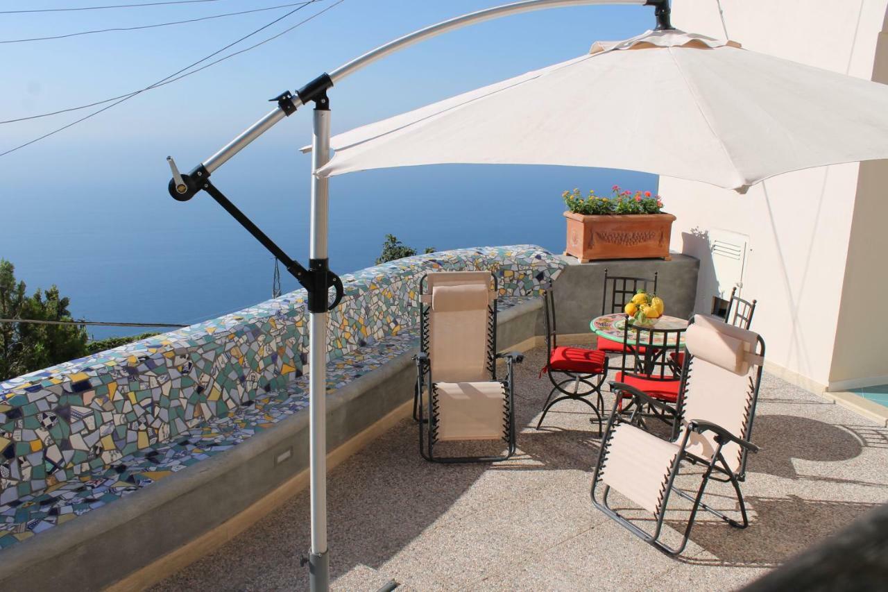 Appartement Domus Caterina à Furore Extérieur photo