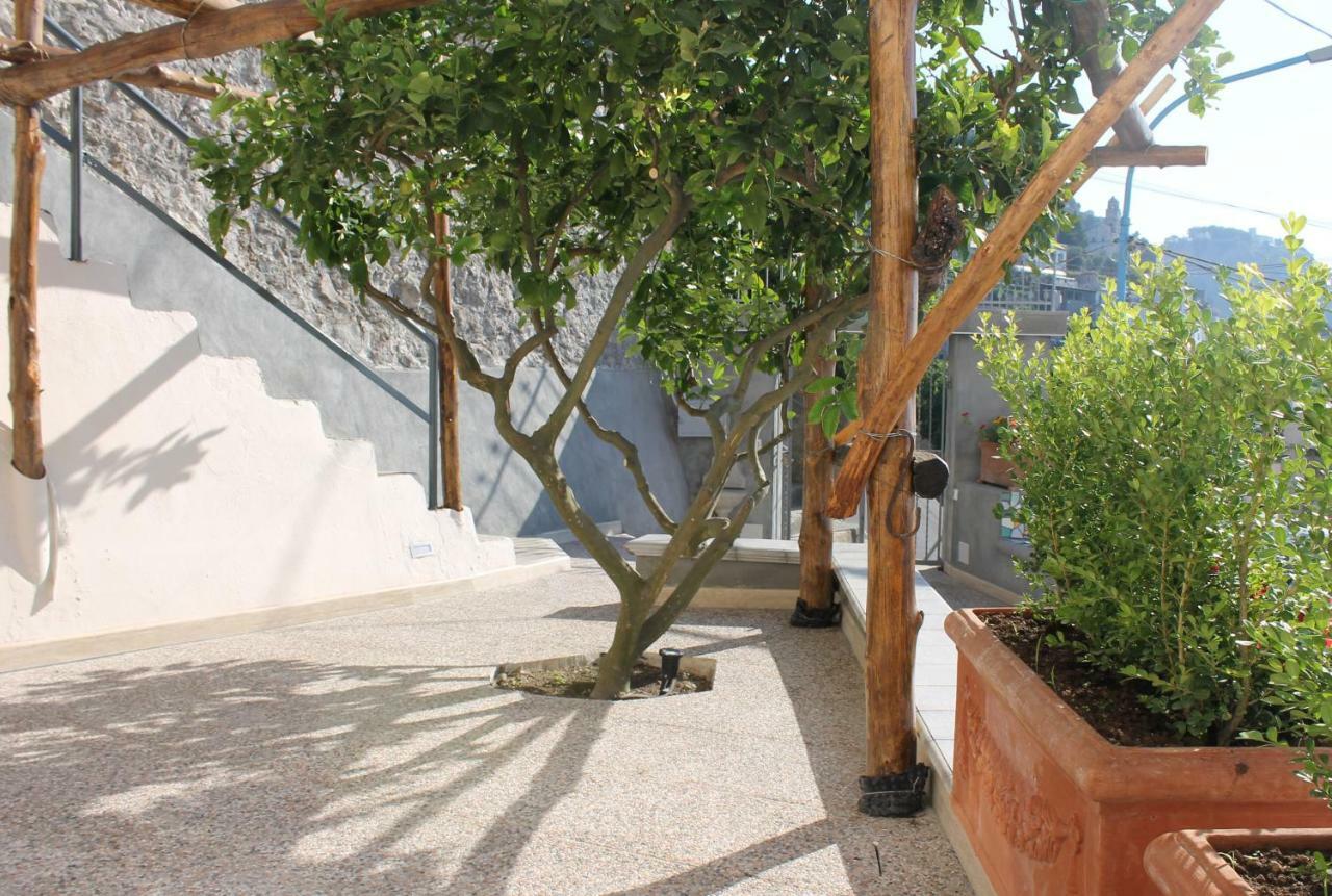 Appartement Domus Caterina à Furore Extérieur photo